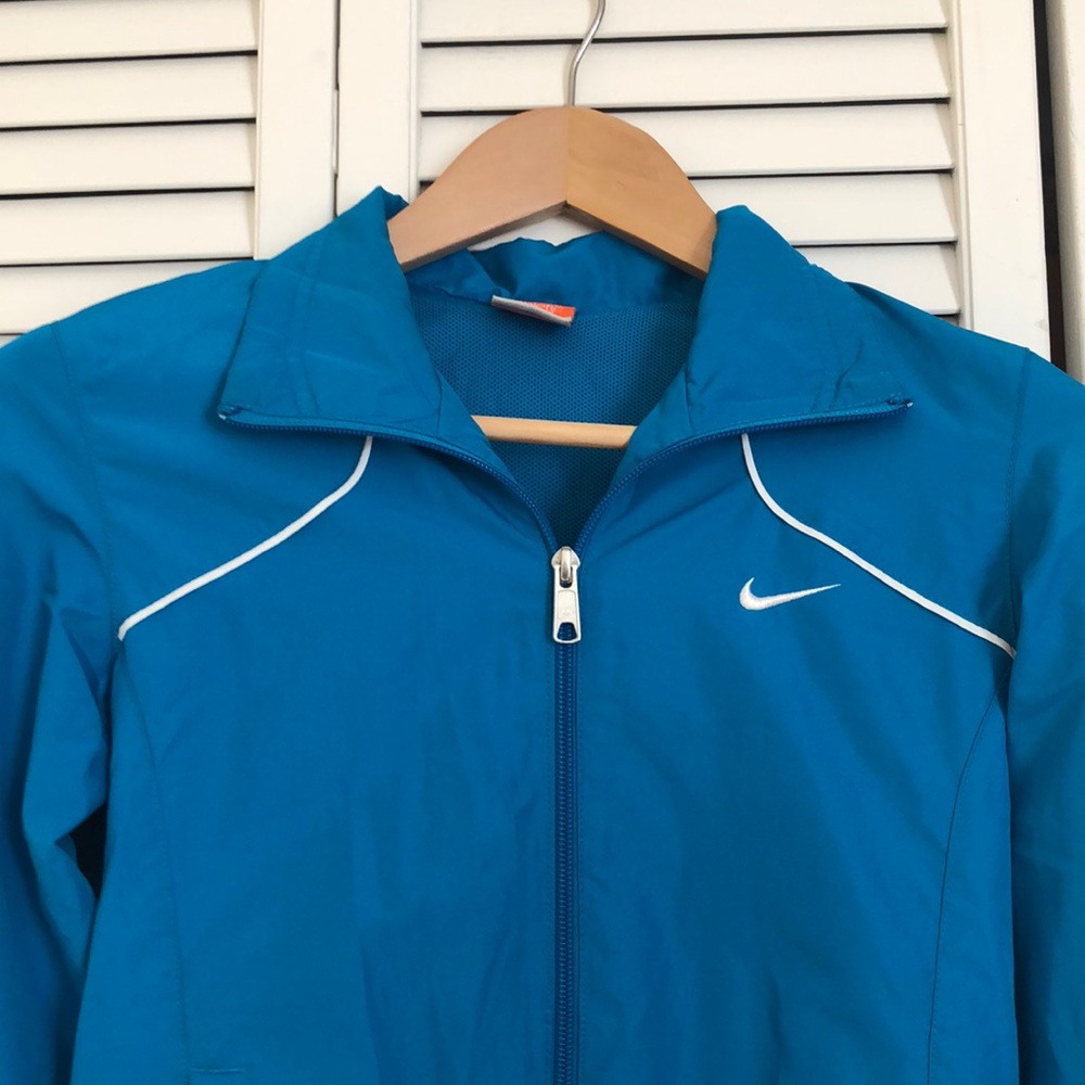 Nike workout jacket - Picture 2 of 12